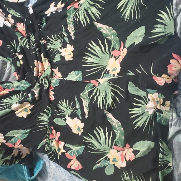 SOSO Floral Jumper - Picture 2 of 3